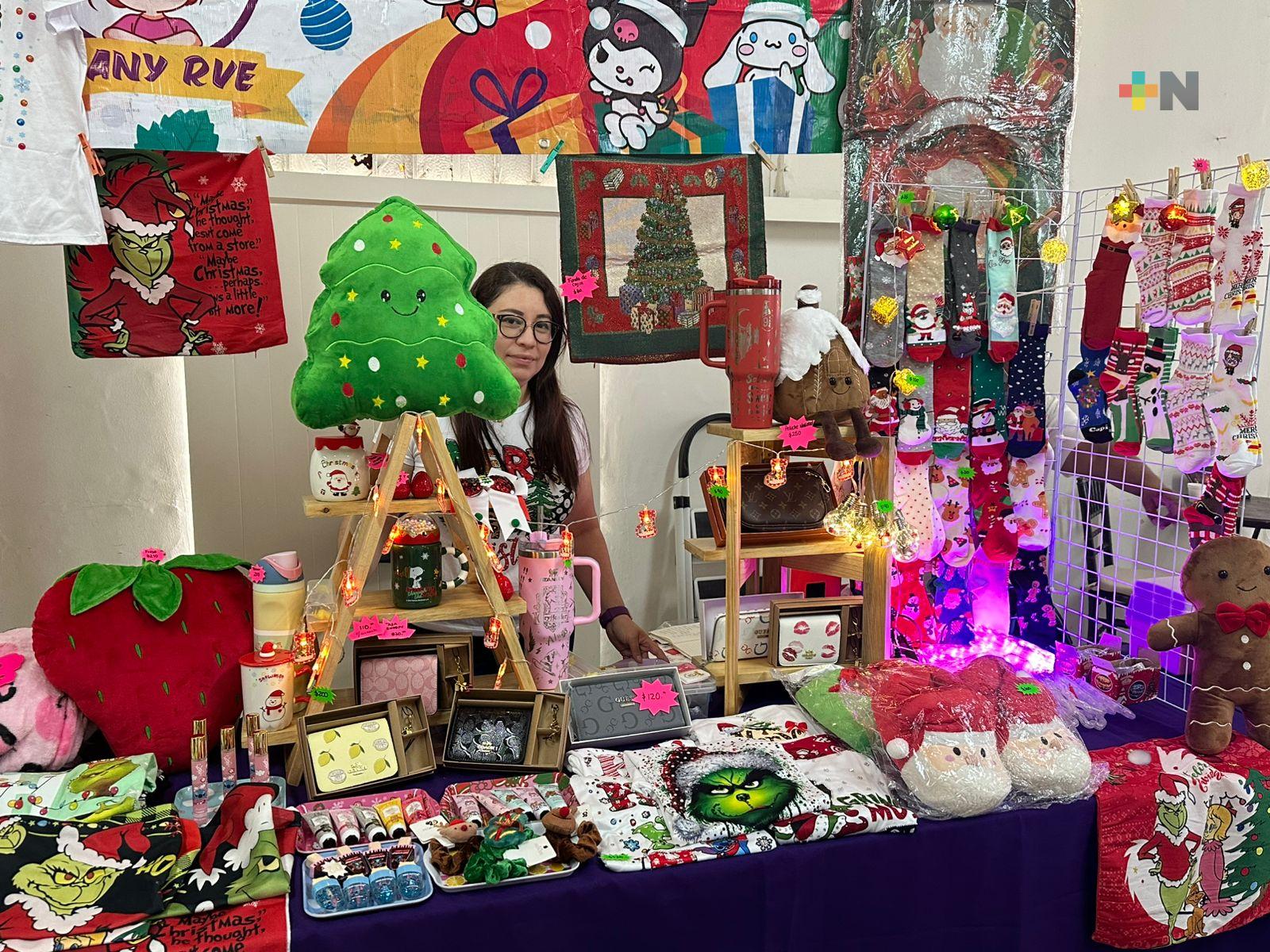 Realizan expo venta navideña de emprendedores en Coatzacoalcos