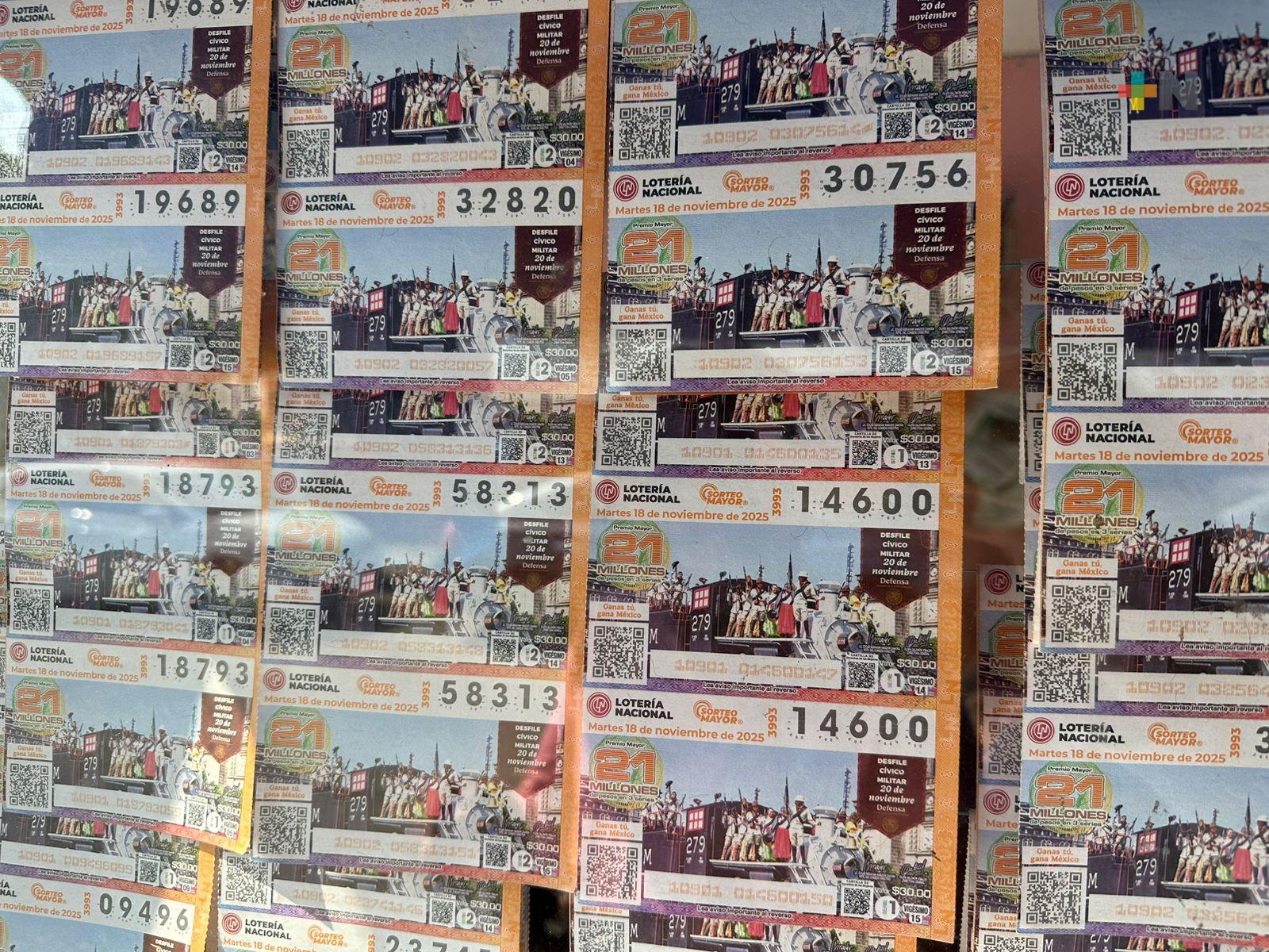 Premios de la Lotería Nacional en Coatza motivan a más compradores