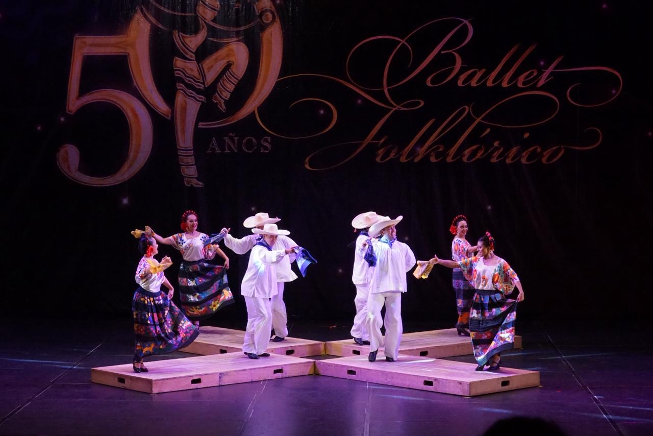 Celebra SECVER el 50 Aniversario del Ballet Folklórico de la UV
