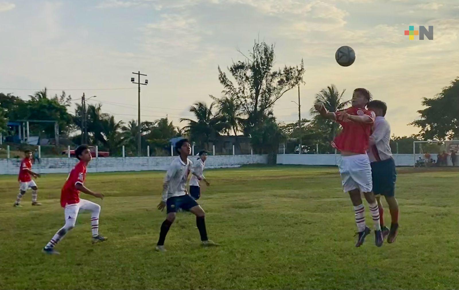 Arranca el Torneo Navideño de Futbol 2025 en Coatzacoalcos