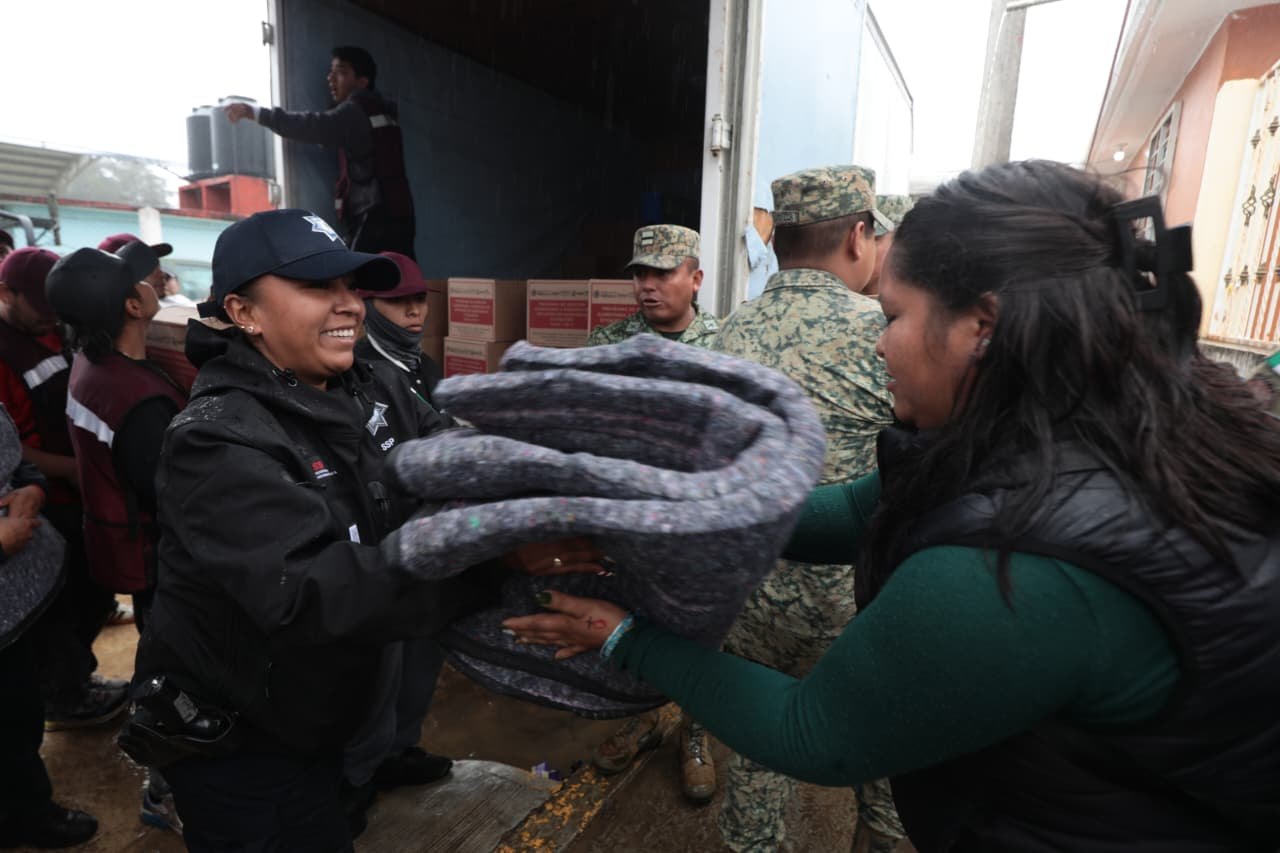 Caravana Abrigando Corazones, política social de cercanía en Veracruz