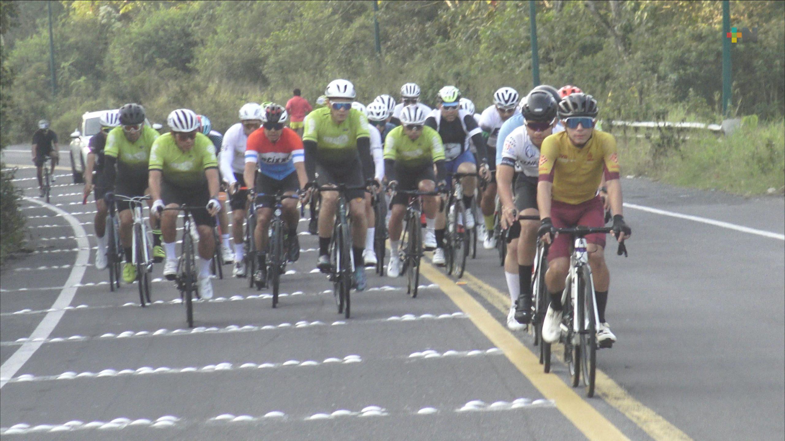 Competencia clasificatoria de ciclismo en Coatepec rumbo a la Olimpiada Nacional 2026