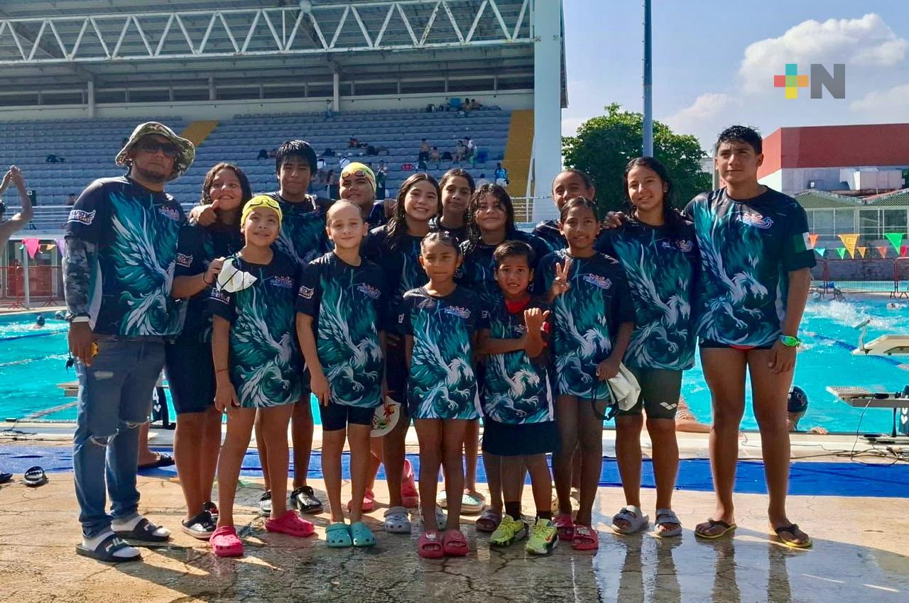 Nadadores de Coatza competirán en Nuevo León