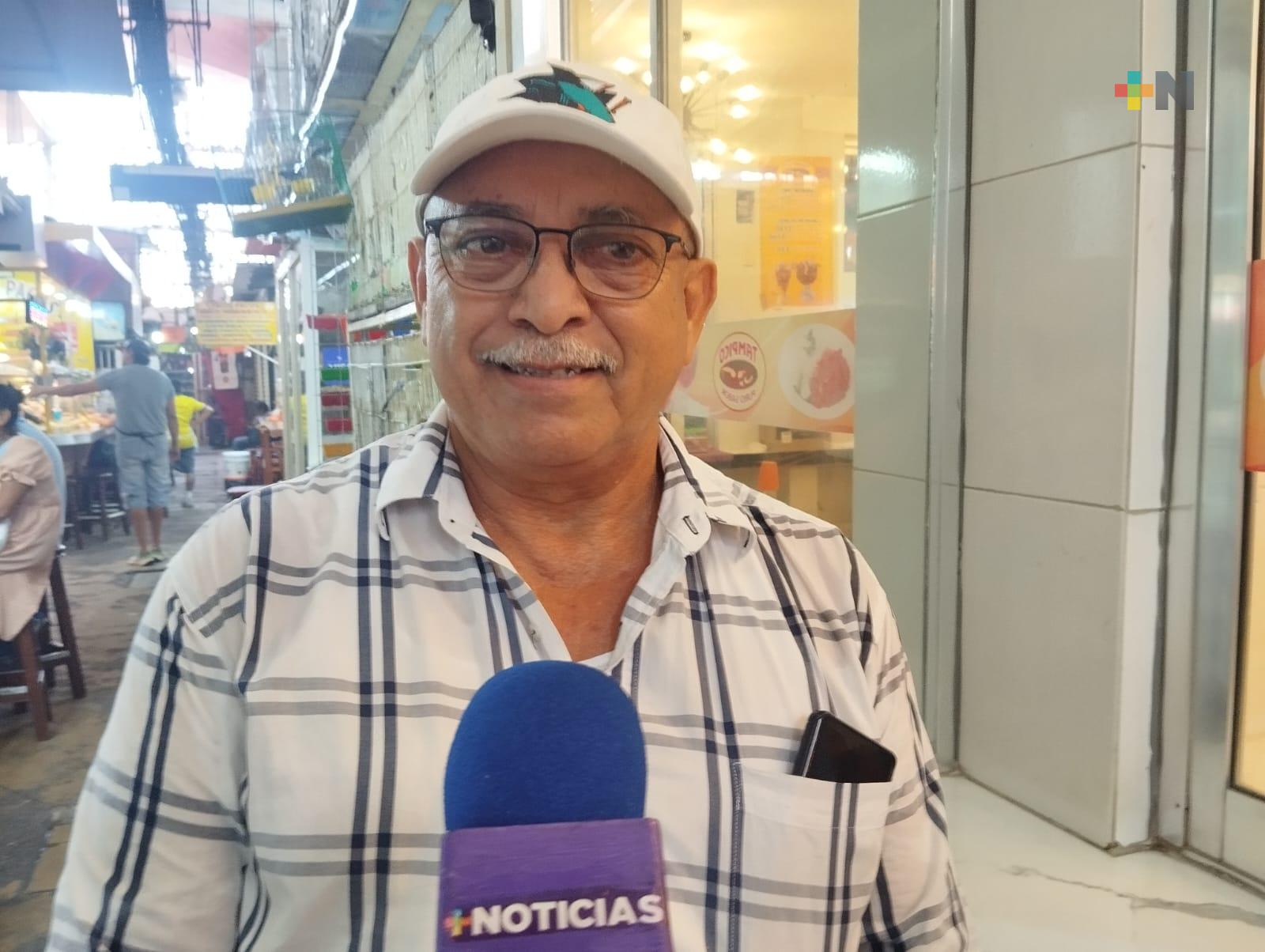 En mercado Hidalgo de Veracruz mantienen buenas expectativas por temporada decembrina