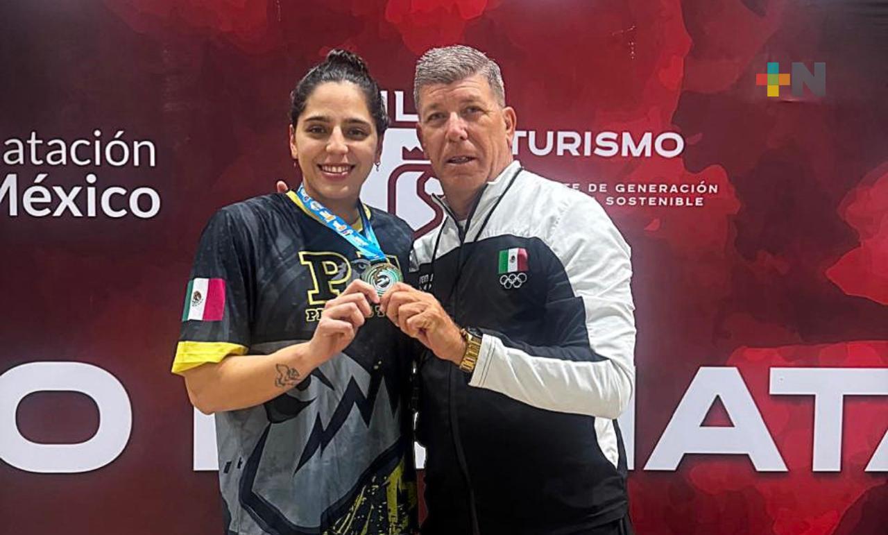 Susana Hernández logra doble campeonato