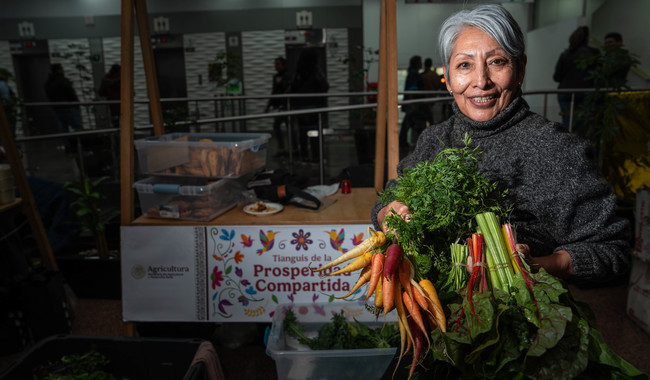 Impulsa Agricultura a comunidades rurales con Tianguis Navideño de la Prosperidad Compartida