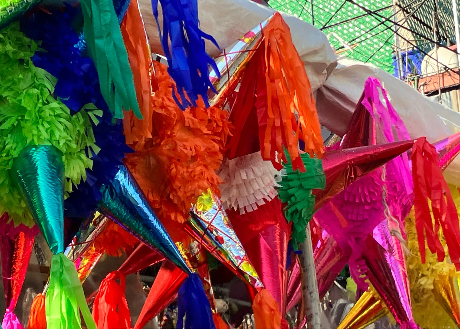 El significado de las piñatas en las fiestas decembrinas