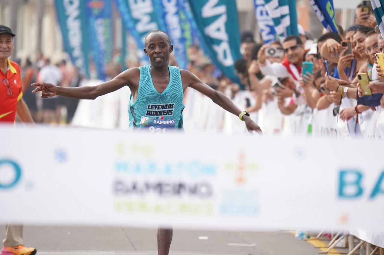 México y Kenia ganan Maratón de Veracruz