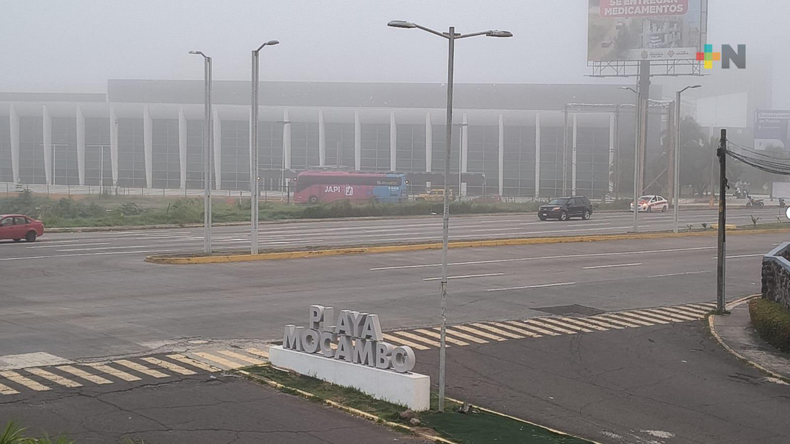 Neblina sorprendió a población de Veracruz y Boca del Río