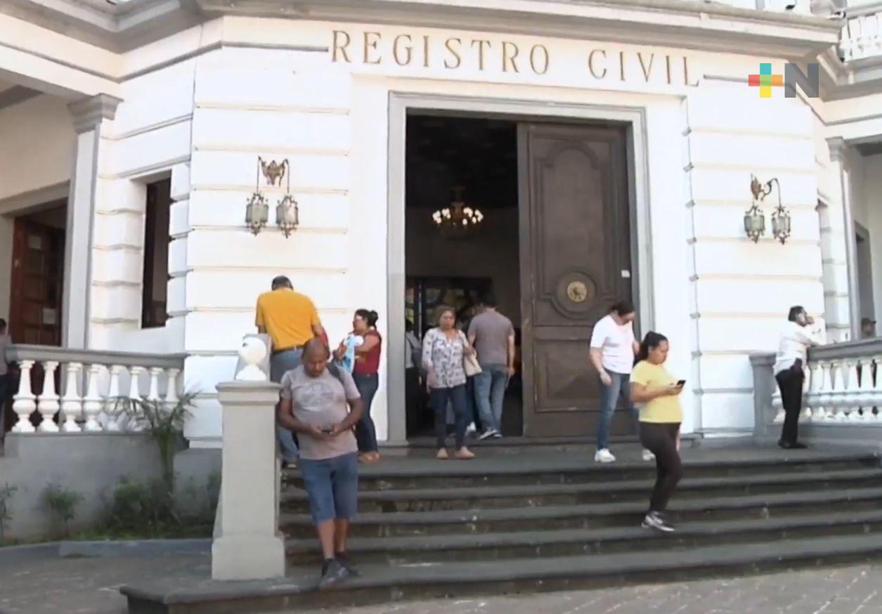 En Veracruz ya exigen certificado de no deudor alimentario para bodas y licencias