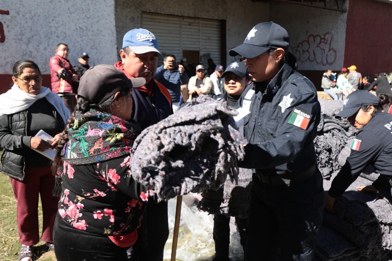 El apoyo llegó en el momento justo: familias reconocen impacto de Abrigando Corazones