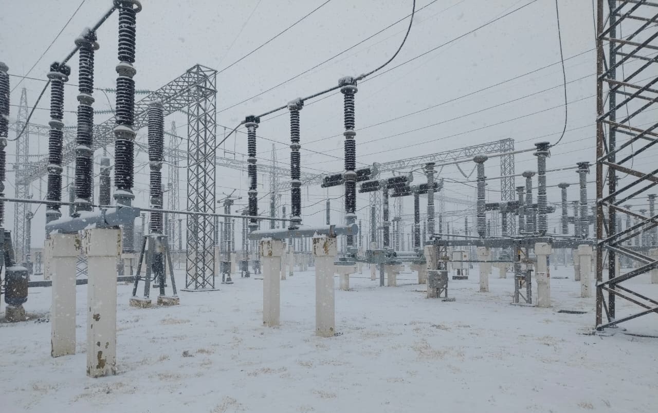 CFE mantiene monitoreo continuo de la tormenta invernal “Fern”