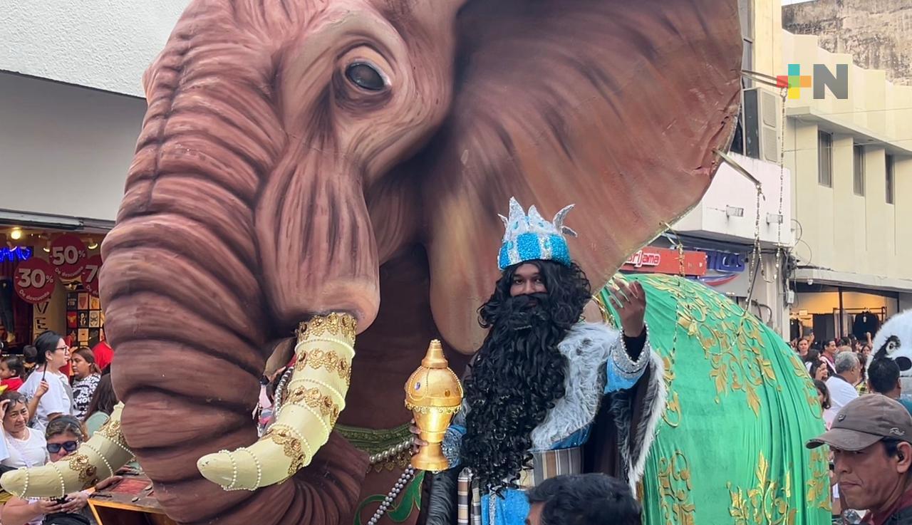 La magia del Día de Reyes se apoderó del centro histórico de Veracruz