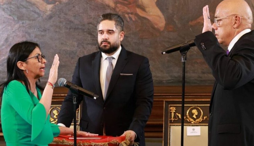 Delcy Rodríguez rinde como presidenta encargada de Venezuela