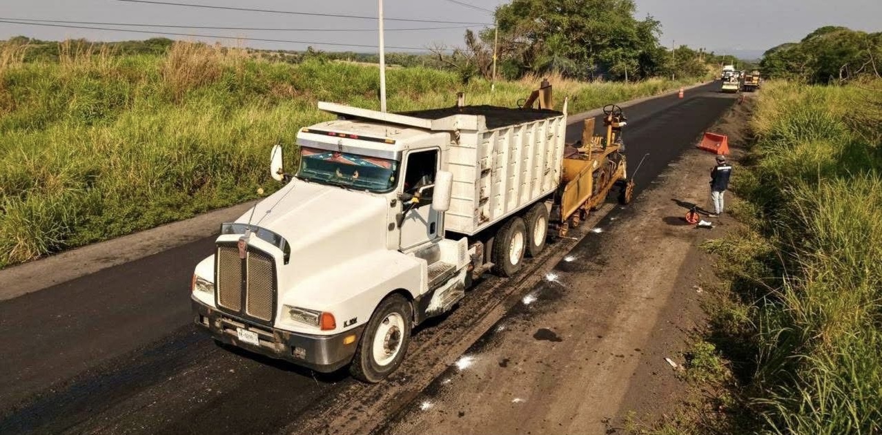 Rocío Nahle impulsa carreteras más seguras en Veracruz