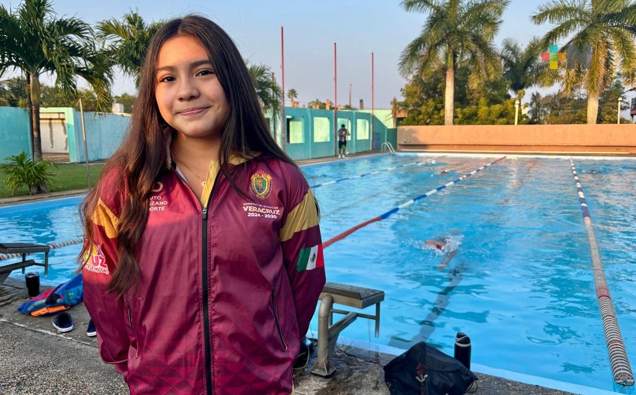 Nadadora Leah Martínez estará en la Olimpiada Nacional
