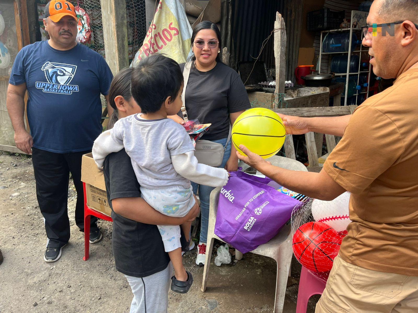 Periodistas de Martínez de la Torre apoyan a los Reyes Magos