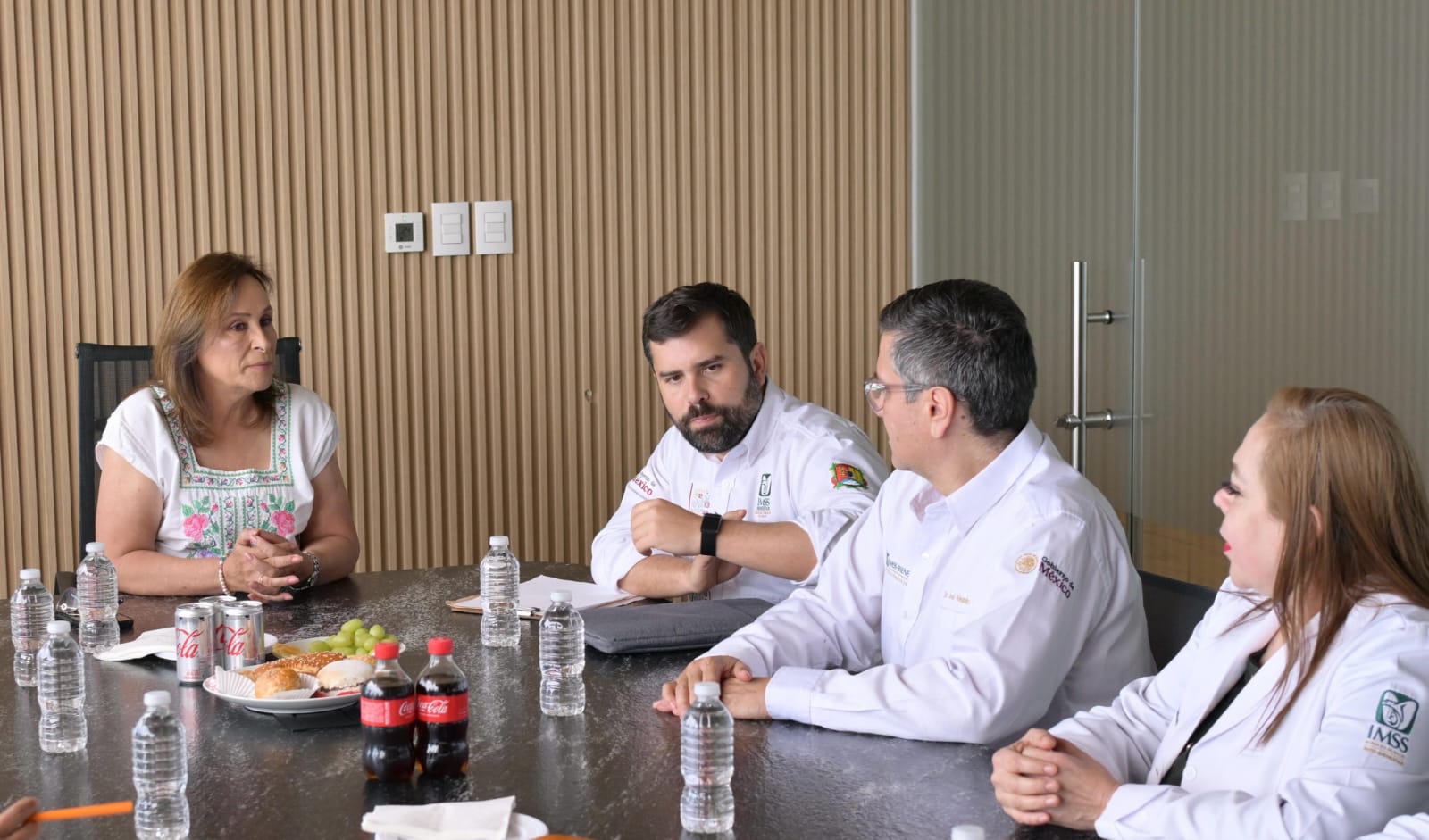 Hospitales del IMSS Bienestar operarán con apoyo de Limpiaver: Rocío Nahle