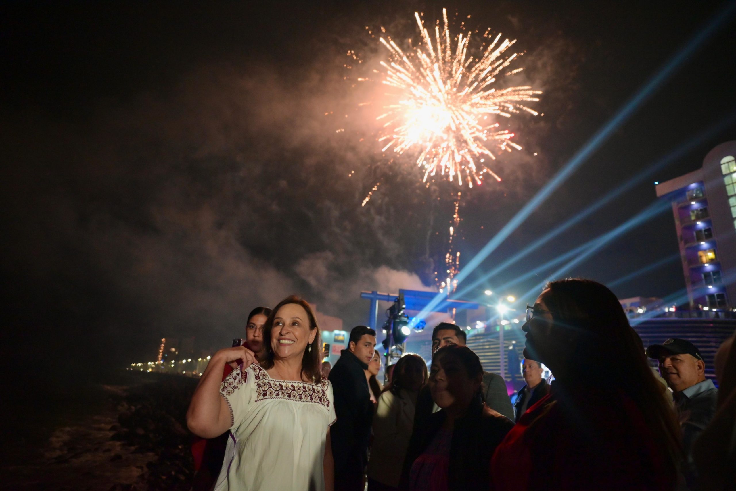 Rocío Nahle recibe el 2026 con una gran celebración cultural y familiar en el puerto de Veracruz