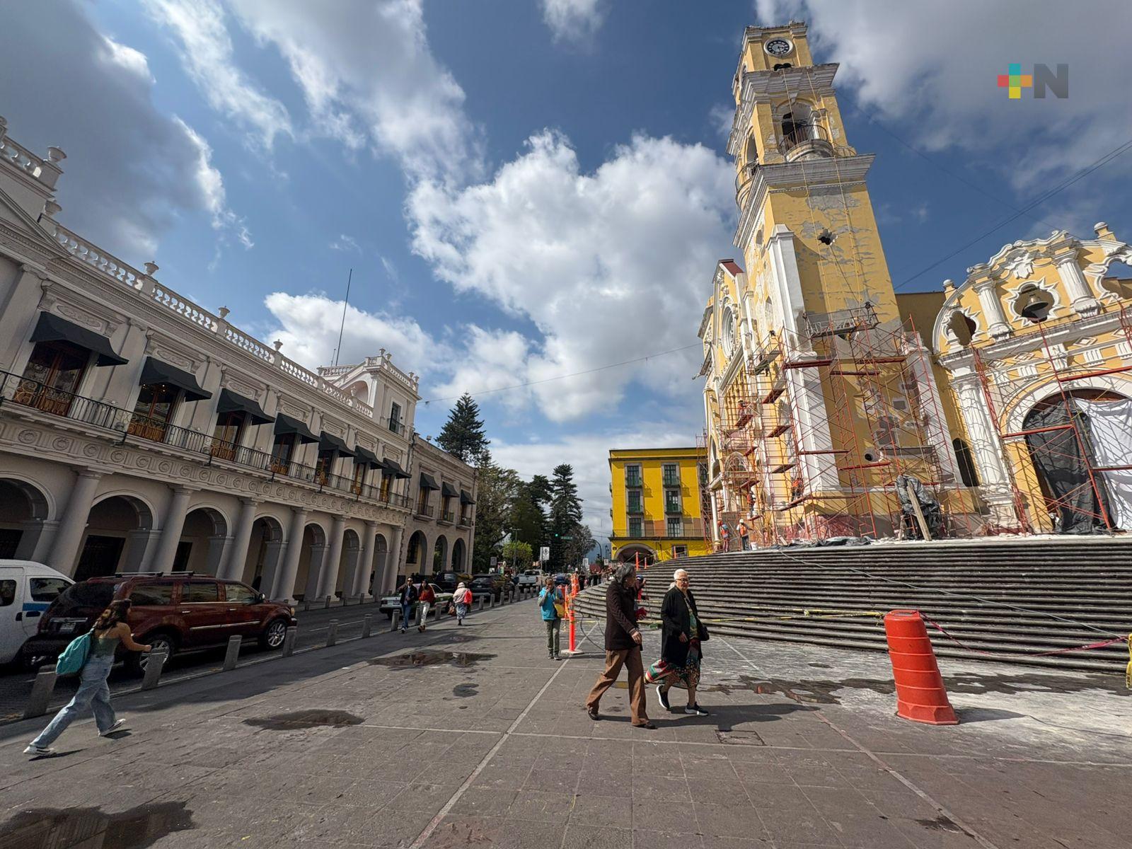 Población xalapeña celebra mejora de imagen del primer cuadro de la ciudad