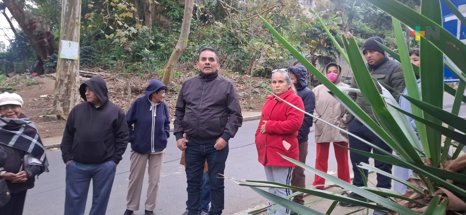 Vecinos de Solidaridad exigen protección de manantial en el Cerro de la Galaxia