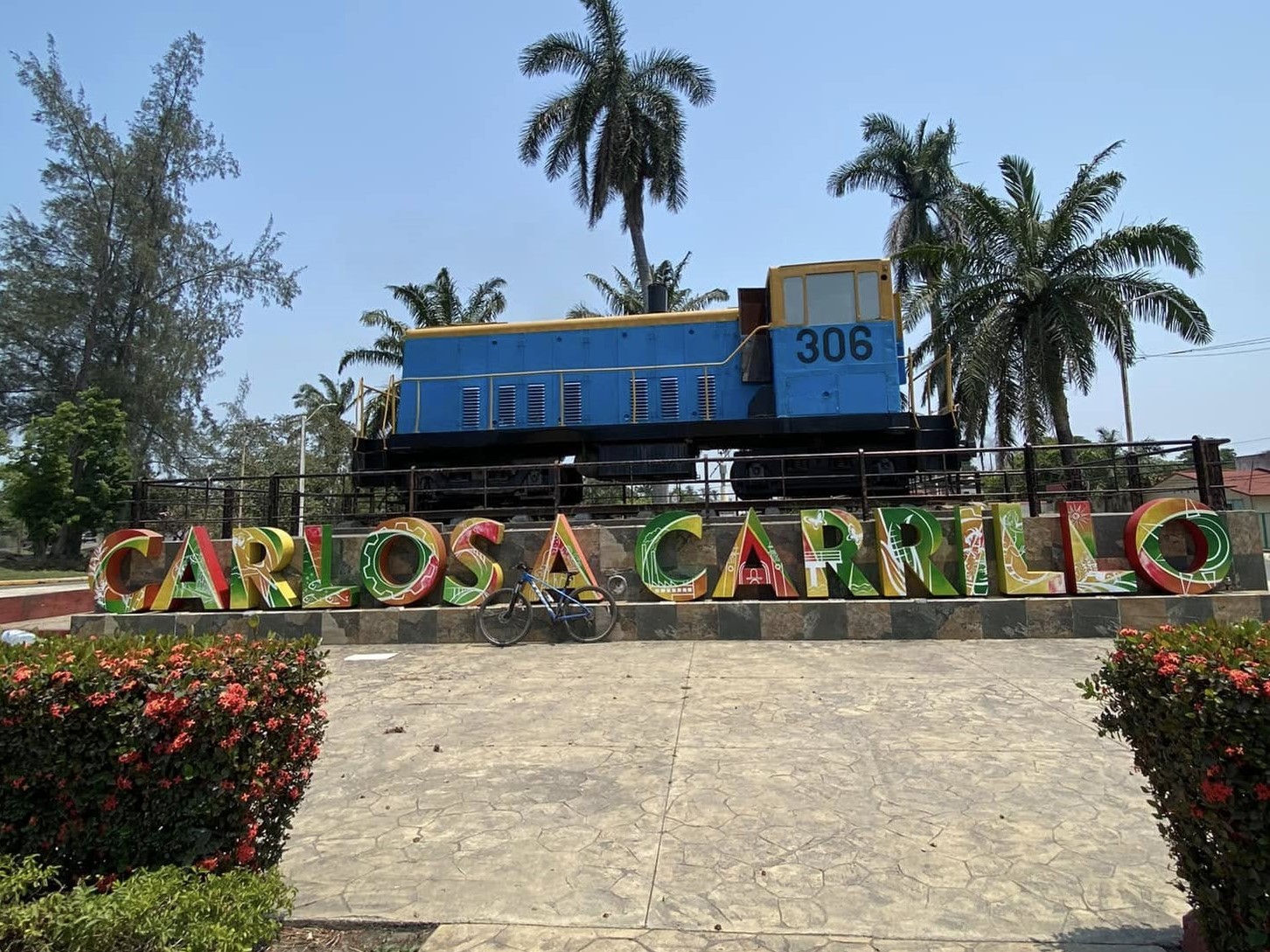 Alcalde de Carlos A. Carrillo acusa desmantelamiento de palacio municipal