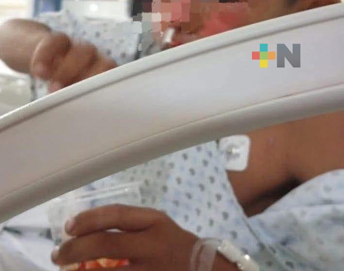 Infante sufre quemaduras al explotarle encendedor en el rostro