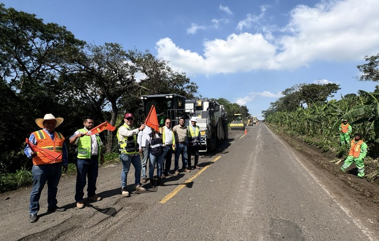 Inicia rehabilitación de carretera federal Veracruz–Acayucan, en el tramo Catemaco–Acayucan