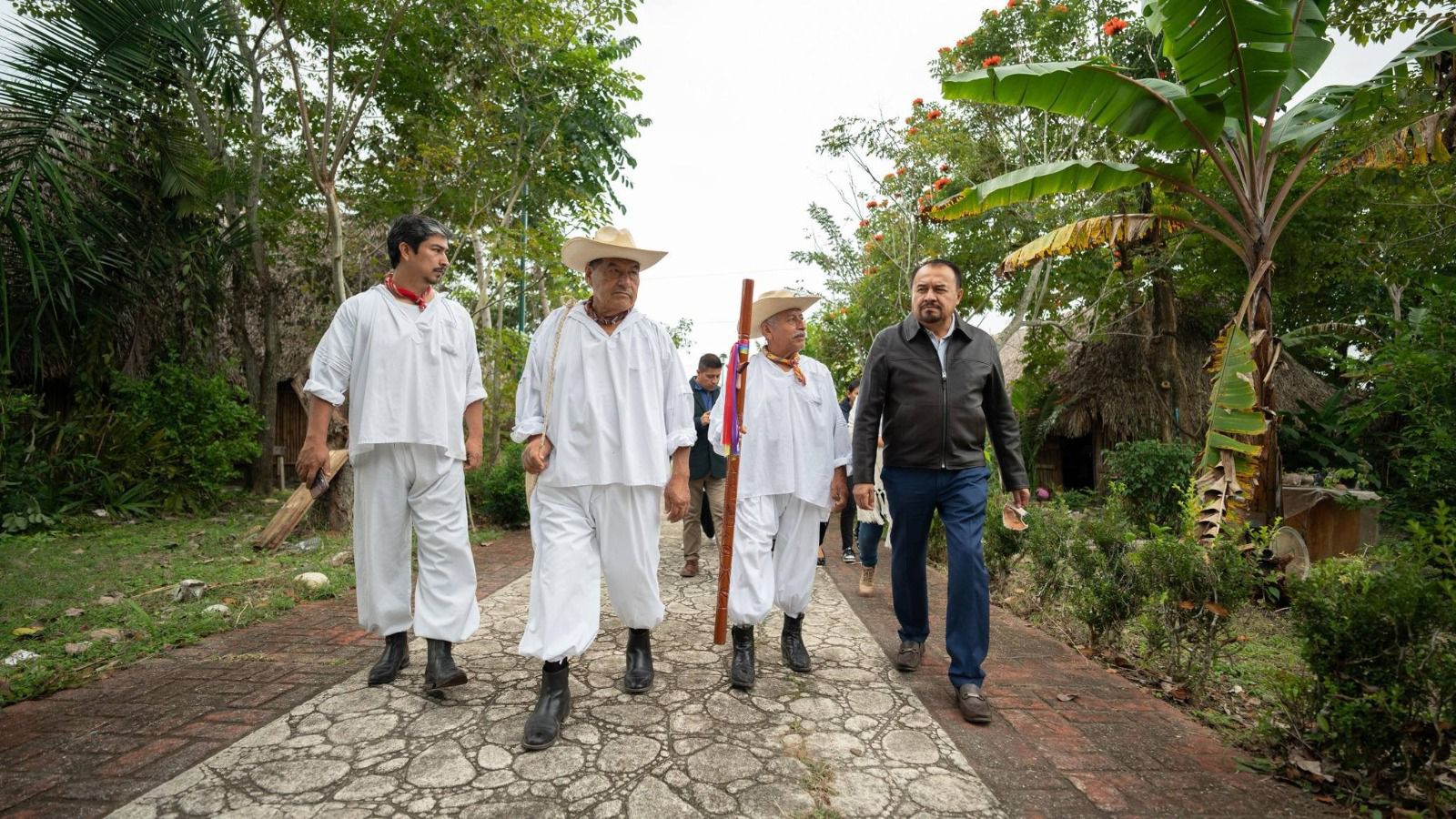 En Papantla y Hueyapan, Sectur da seguimiento a experiencias turísticas comunitarias