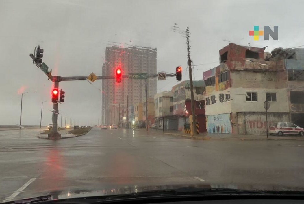 Semaforización en Coatzacoalcos requiere de mantenimiento, reconoce alcalde