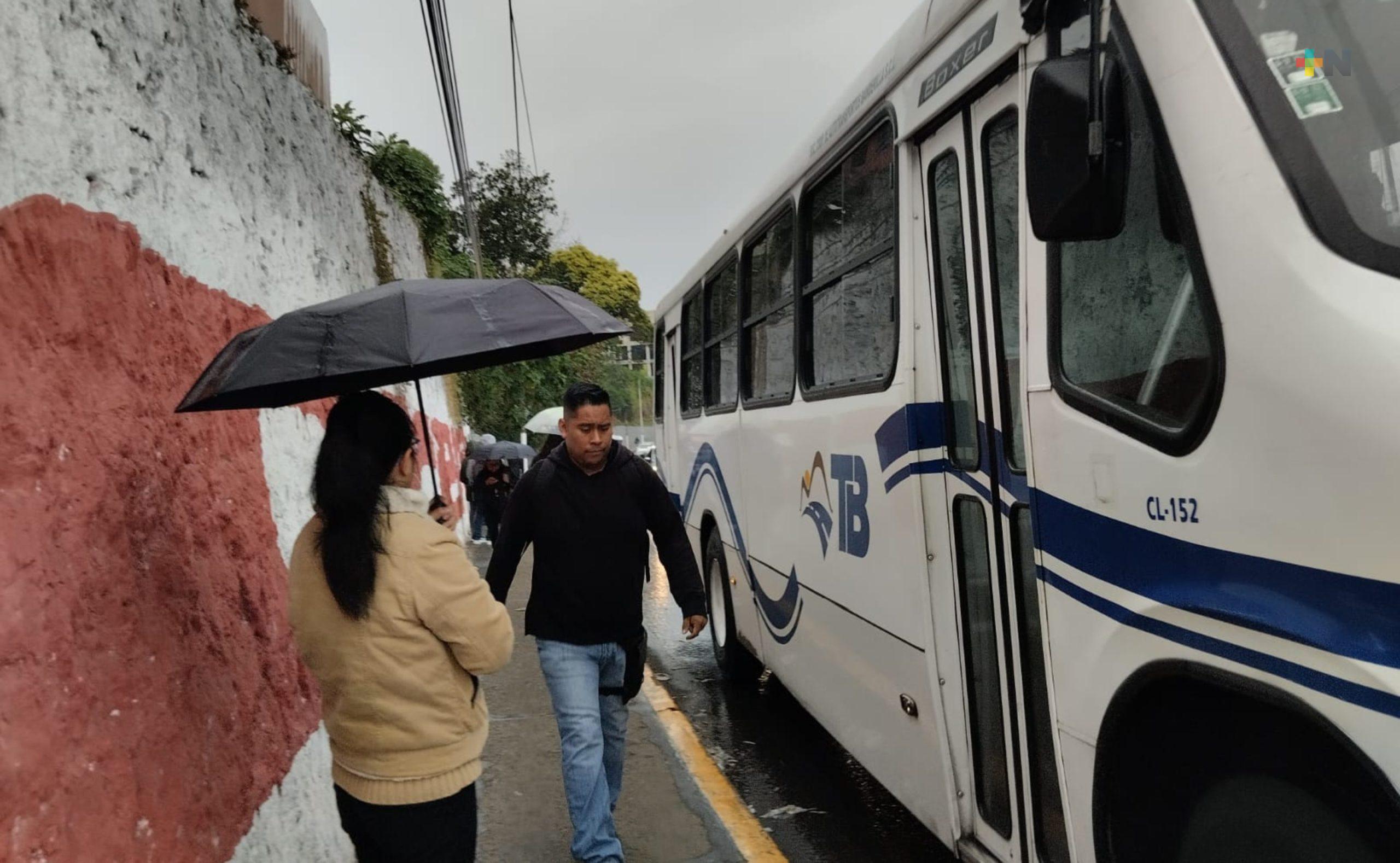 Sube tarifa del transporte público en Xalapa