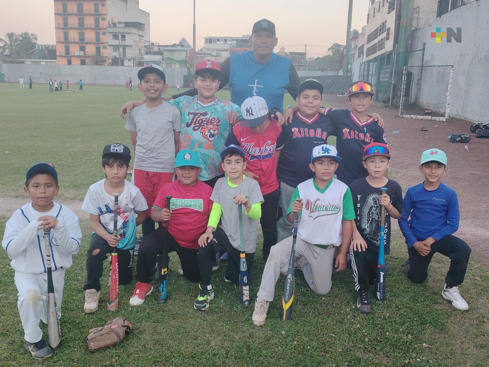 Liga Xalapeña 9-10 años competirá en el selectivo distrital rumbo a Williamsport
