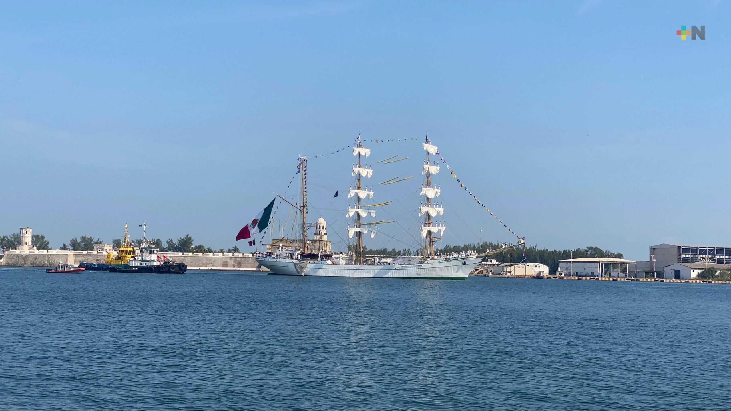 Ambiente caluroso con probabilidad baja de lluvia en el estado de Veracruz
