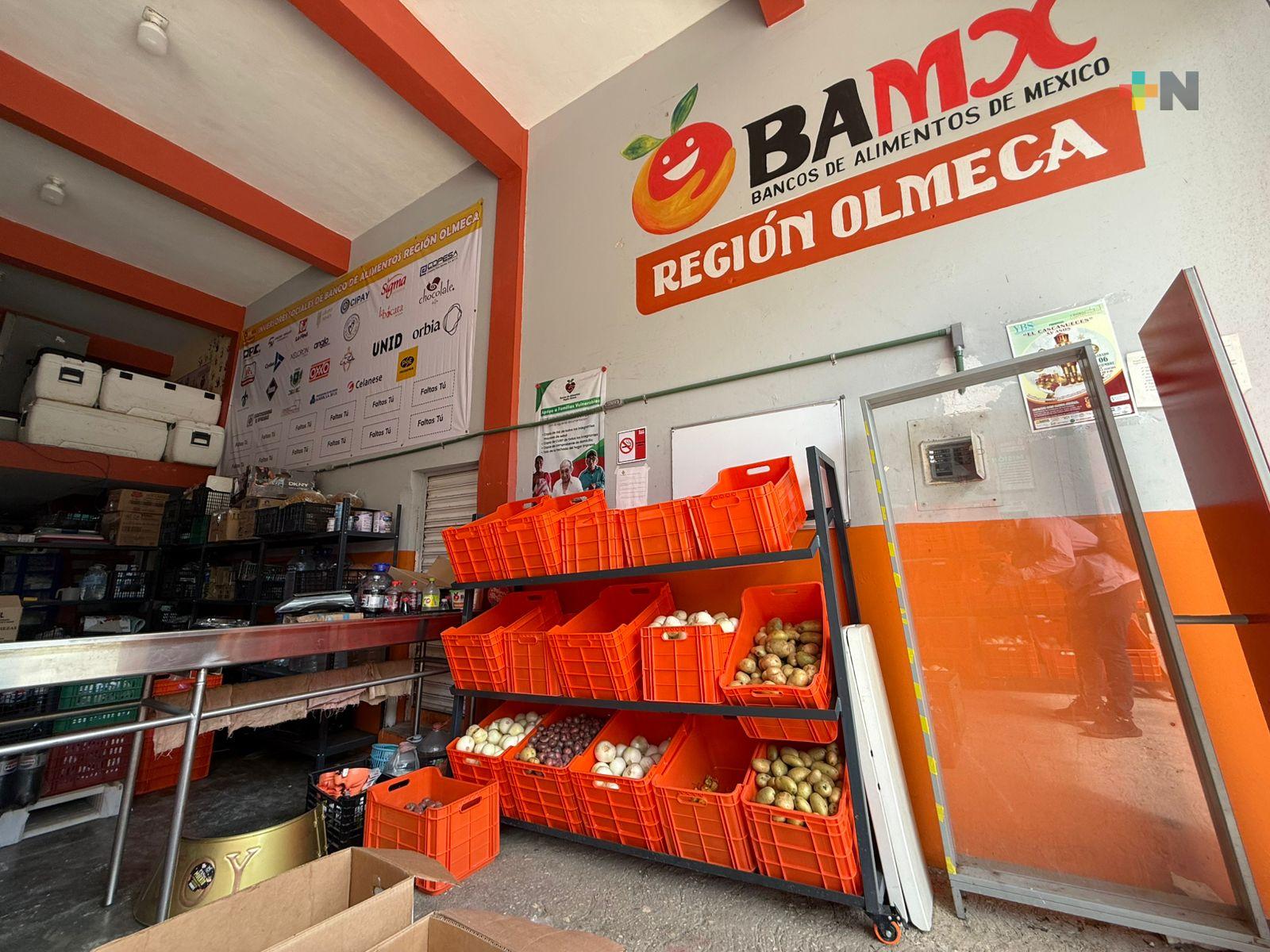 Apoyo alimentario tendrán mujeres víctimas de violencia y personal de Limpia Pública de Coatzacoalcos