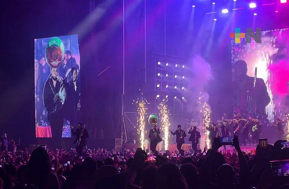 Banda MS reúne a 120 mil personas en el Carnaval de Veracruz 2026