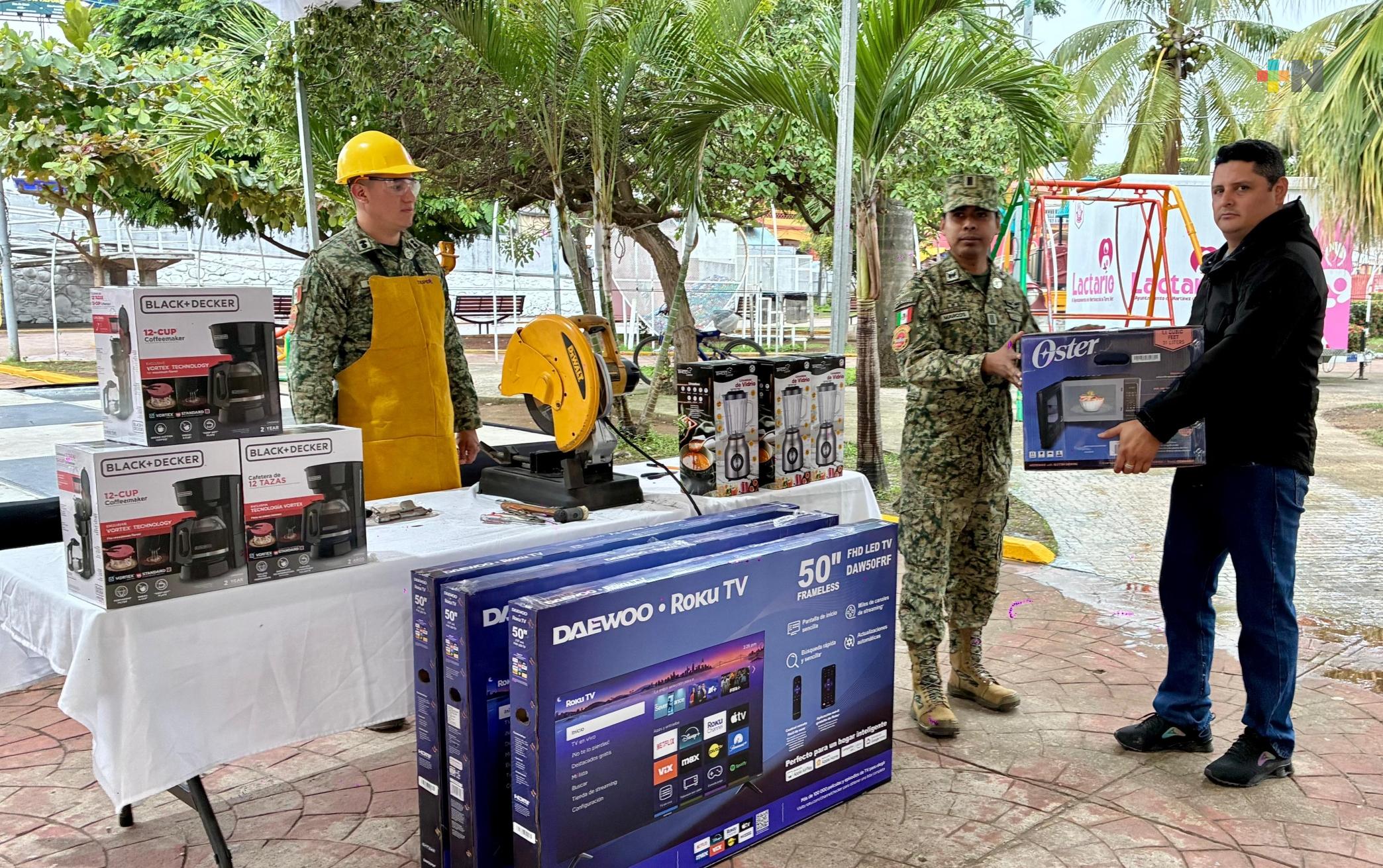 En Martínez de la Torre realizan campaña de canje de armas