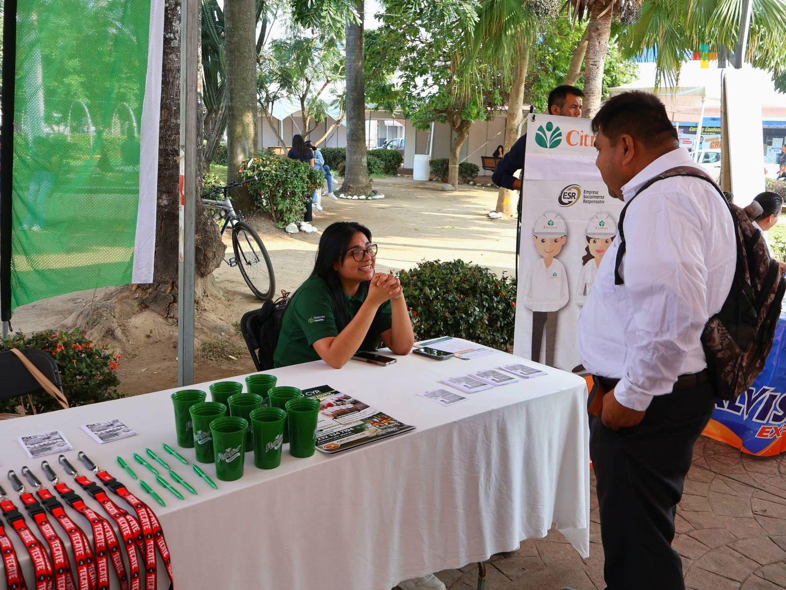Más de 500 empleos ofrecieron en Caravana del Empleo en Martínez de la Torre