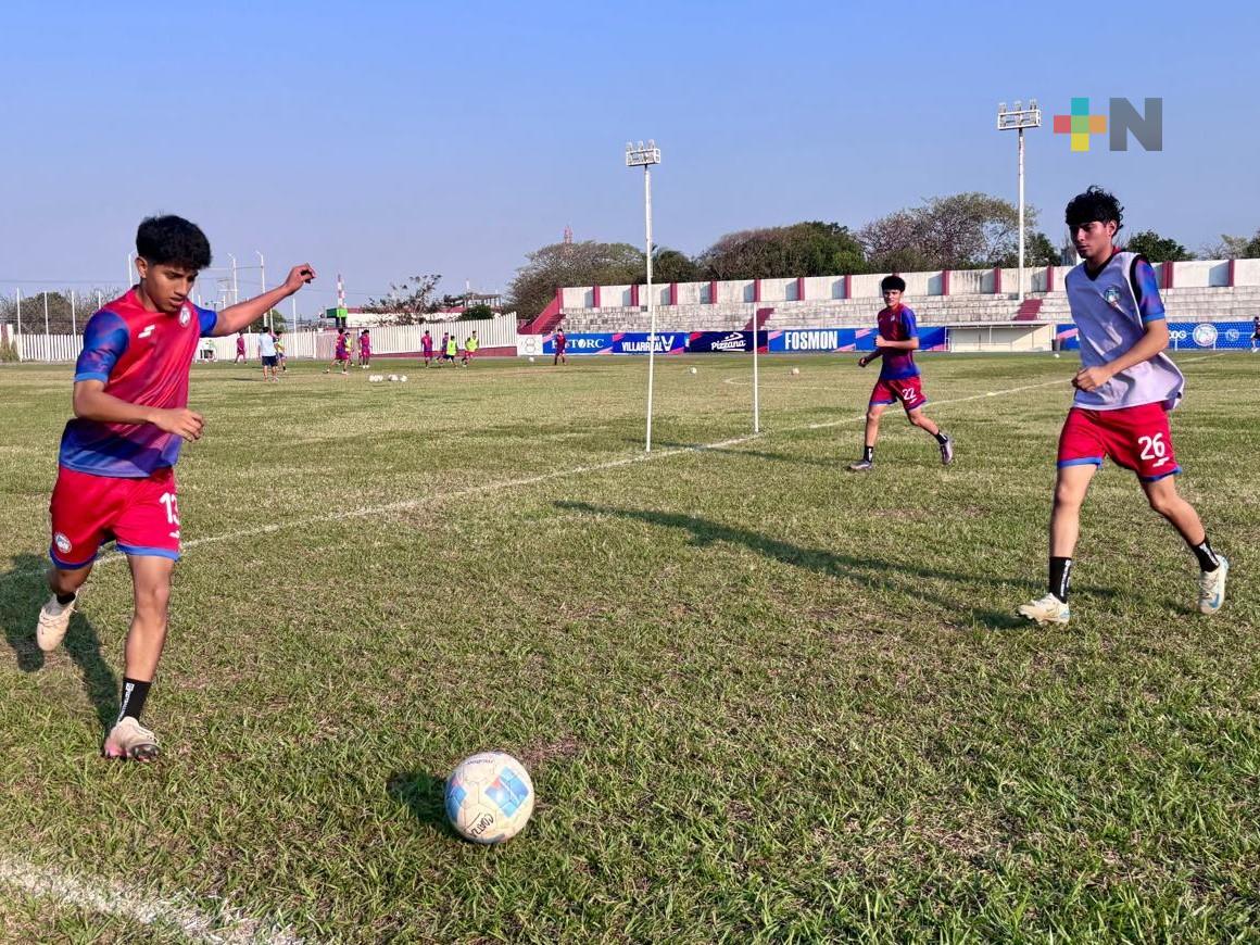 Delfines de Coatzacoalcos entrenan para reciben a Córdoba