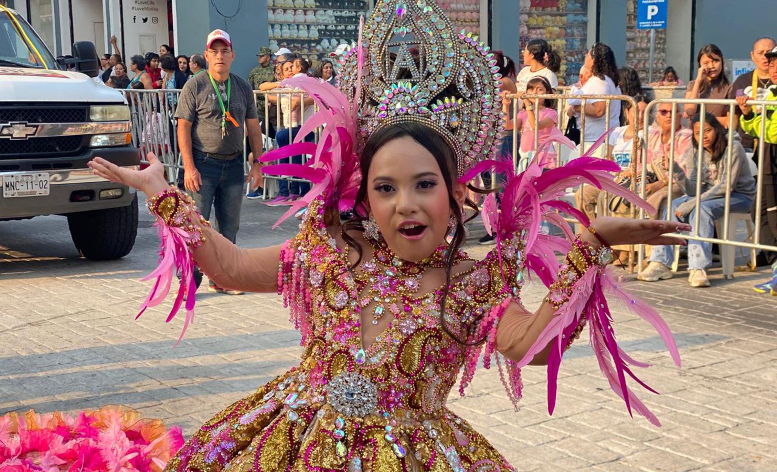 El desfile y coronación de la corte real infantil del Carnaval de Veracruz 2026