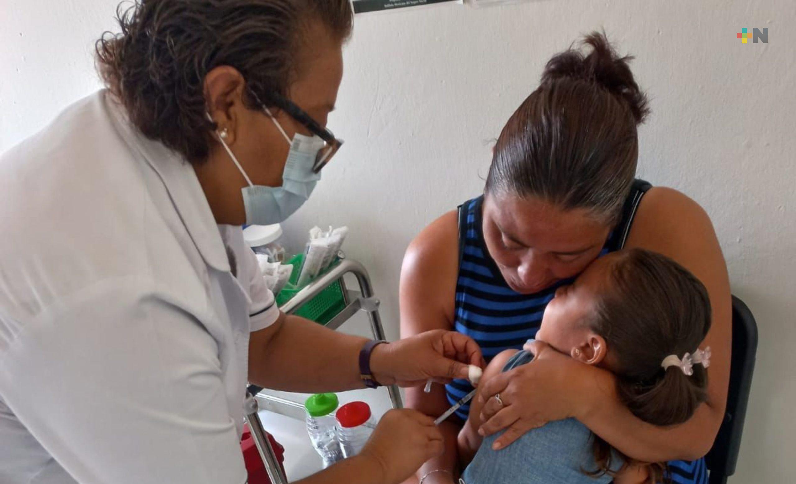 Convoca IMSS Veracruz-Norte a personal de enfermería para contratación