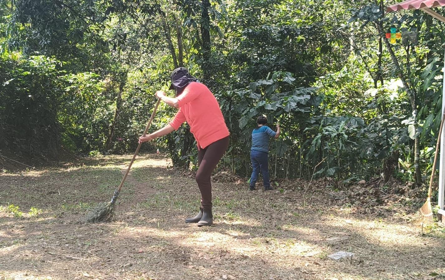 Inician faena y limpieza en municipio de Coetzala
