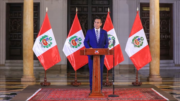 Congreso de Perú destituye al presidente interino, José Jerí