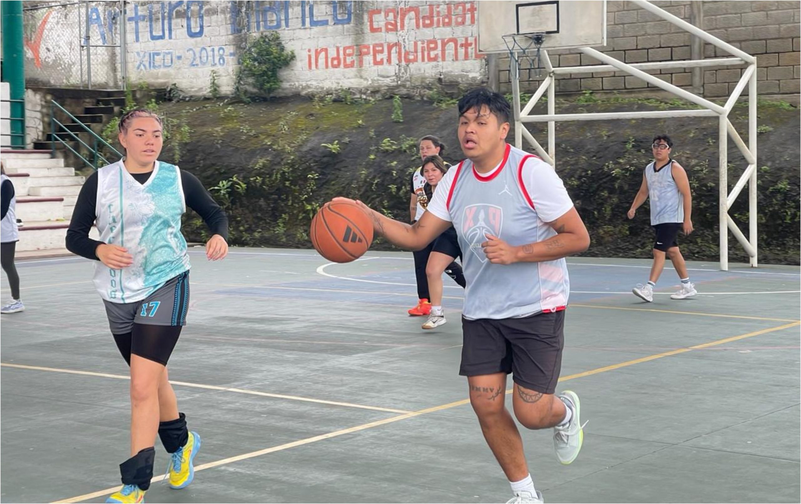 Liga Regional de Baloncesto fortalece la unión comunitaria en Xico