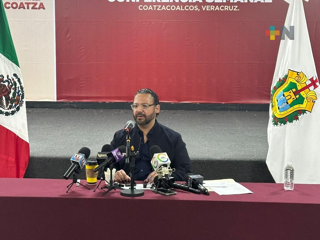 Trabajan en el ordenamiento de Coatzacoalcos