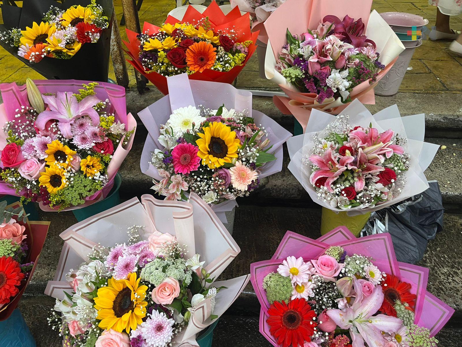 Floristas se alistan con diversas opciones para el 14 de febrero