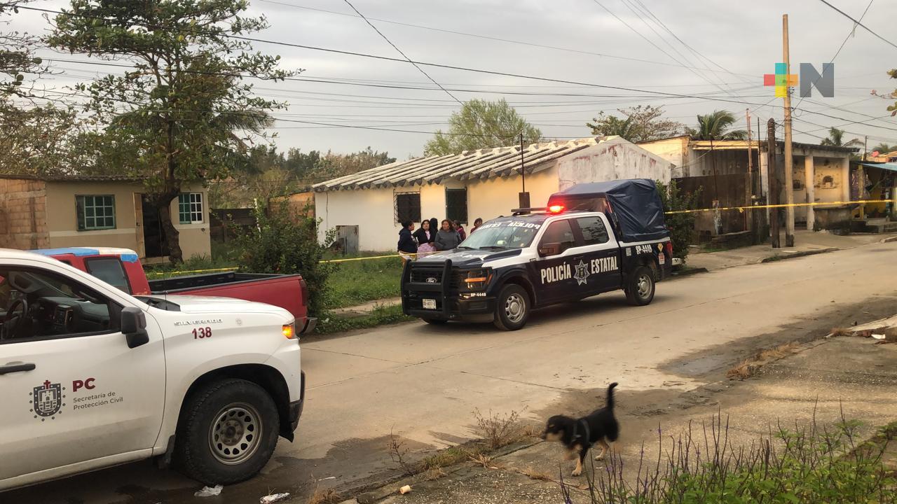 Incendio en vivienda deja sin vida a persona en Coatzacoalcos