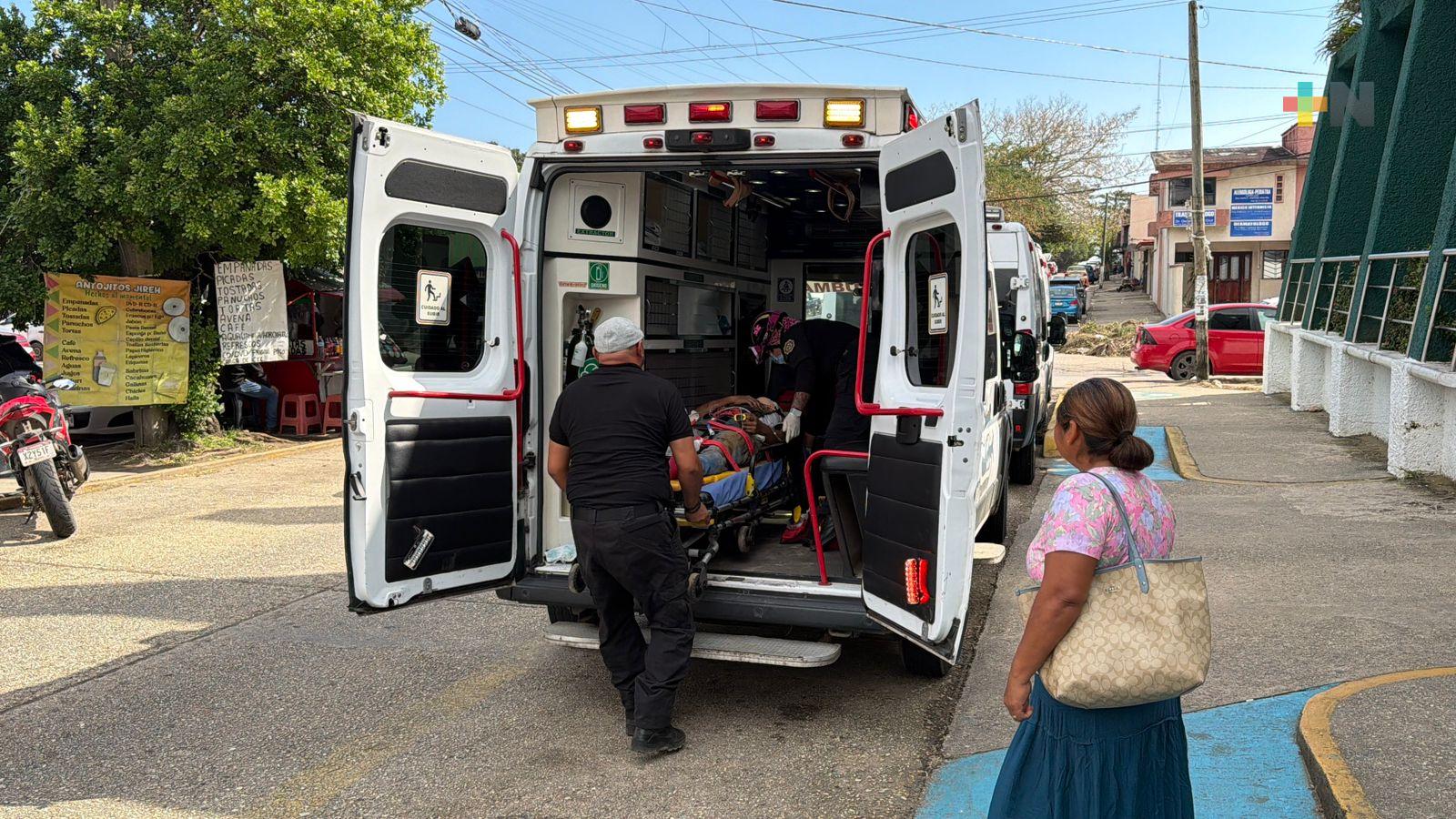 Accidente laboral deja a obrero gravemente lesionado en Coatzacoalcos