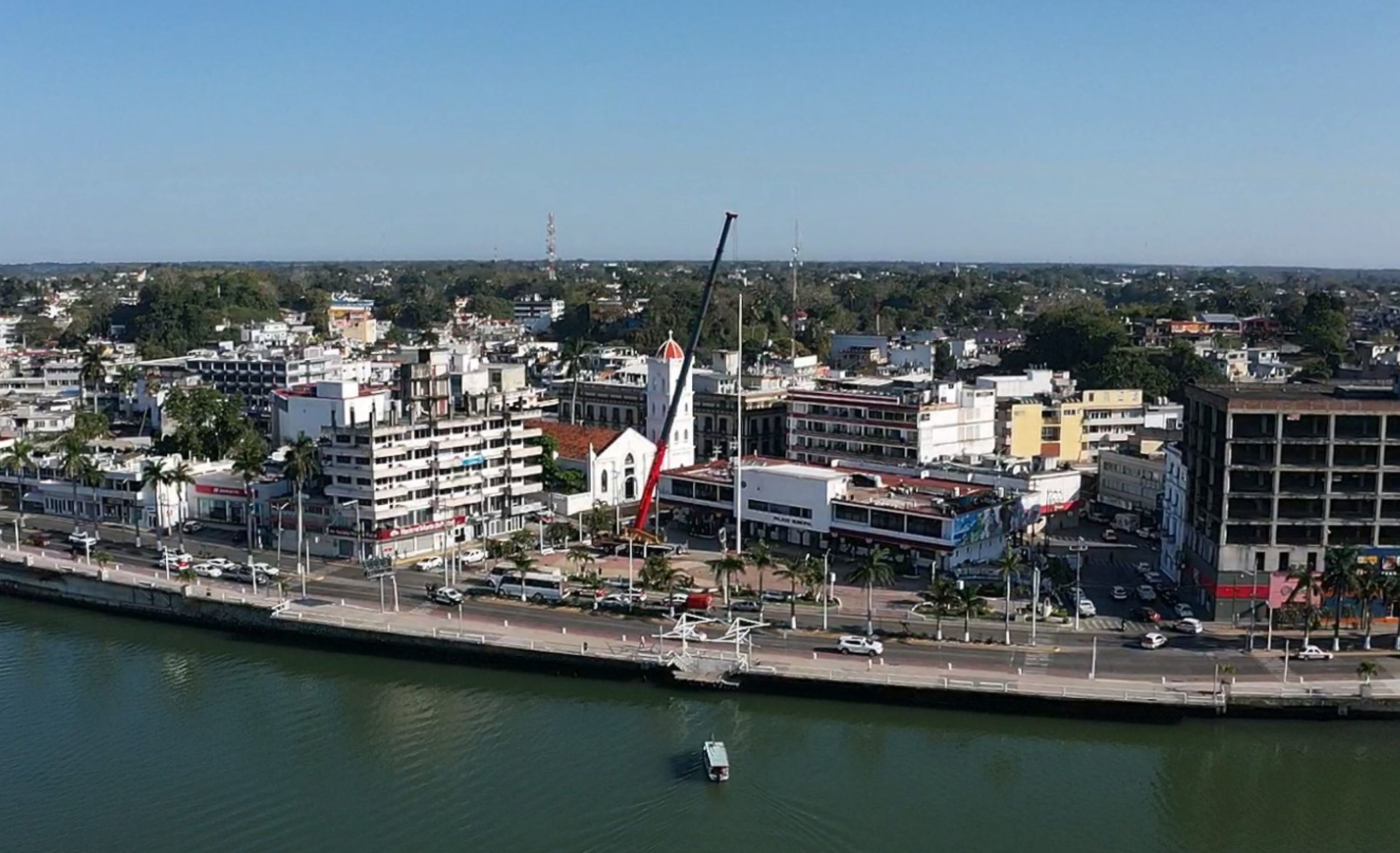 Con acciones conjuntas de los tres órdenes de gobierno garantizan seguridad en Tuxpan