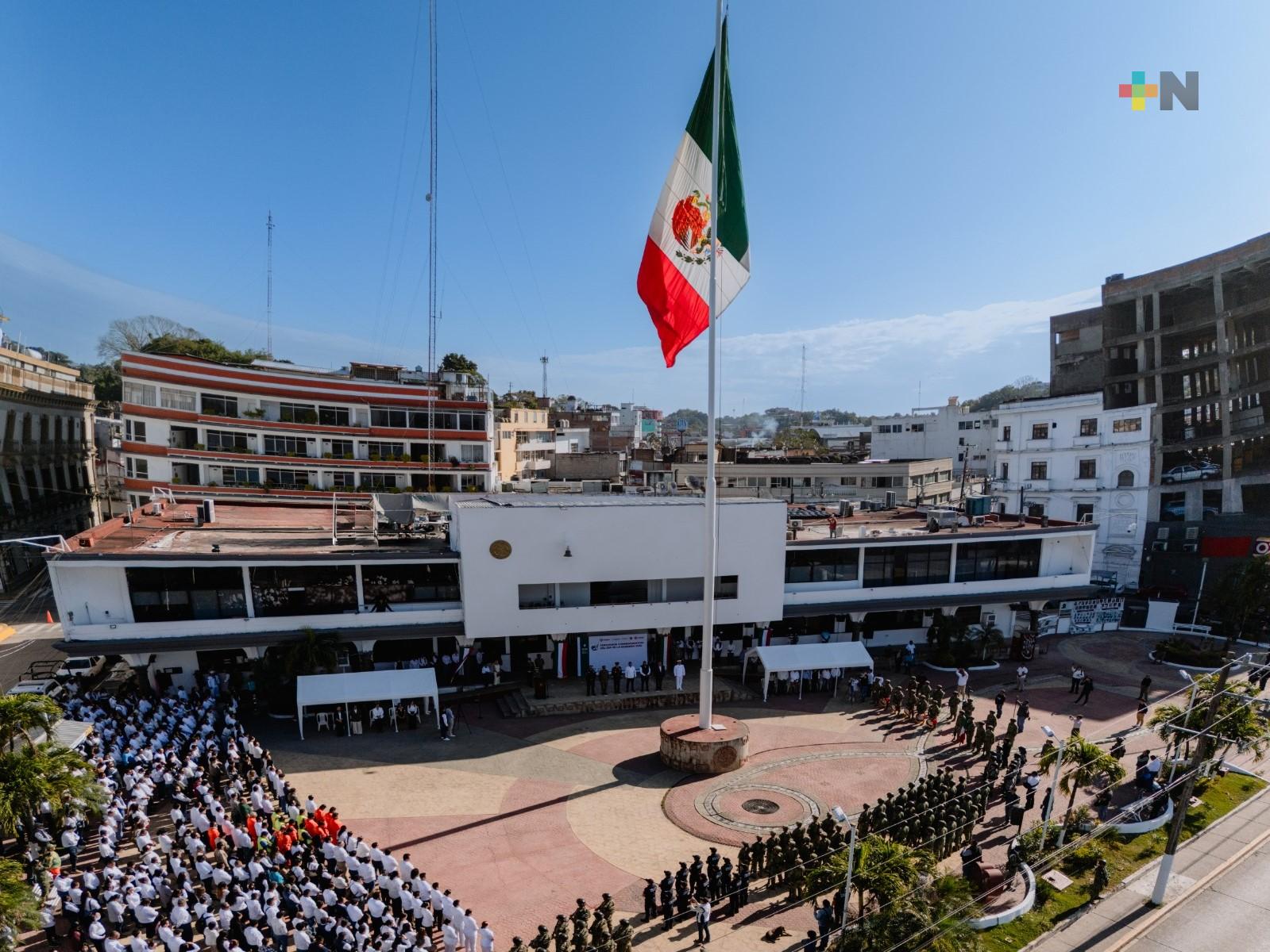 En Tuxpan también conmemoran el 86 aniversario de la Bandera Nacional