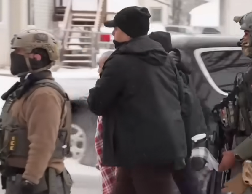 Agentes de ICE en Minneapolis llevarán cámaras corporales